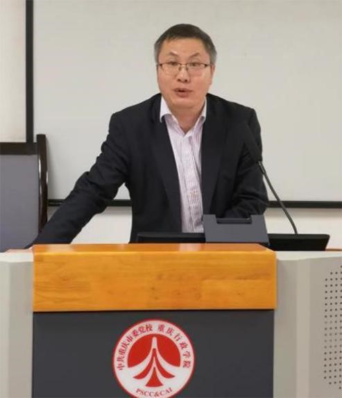 谢撼澜.jpg