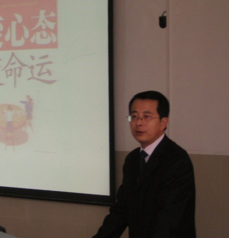 胡海澎.jpg