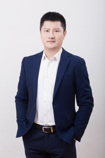 曹文斌.jpg