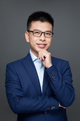 陈雄.jpg