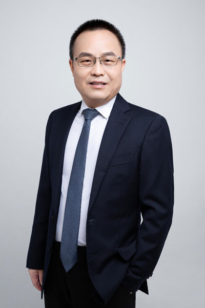 郑指梁.jpg