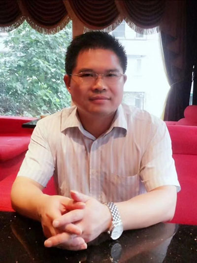 鲁佑文老师