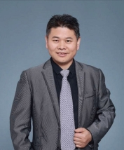 李伟老师